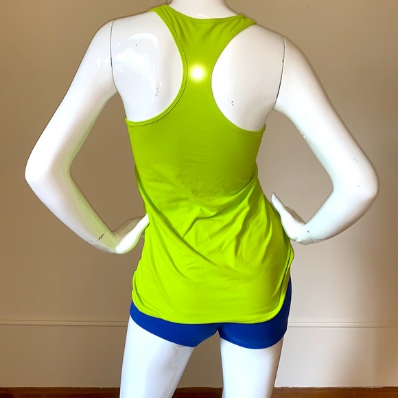 Lululemon tank top - Picture 3 of 5